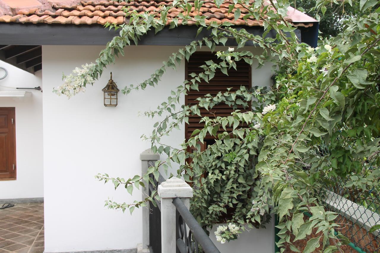 אינדורואה Siriniwasa Luxury Villa With Private Pool מראה חיצוני תמונה